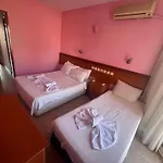 50 Meters To Beach, Sea View Aparthotel