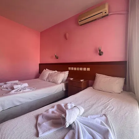 Altinkum Apart Otel 3*