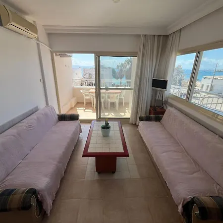 50 Meters To Beach, Sea View Apart Otel
