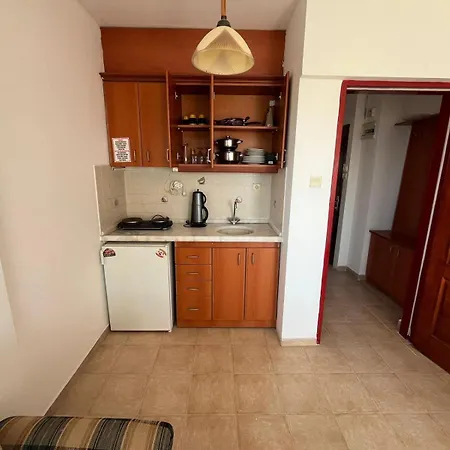 50 Meters To Beach, Sea View Apart Otel