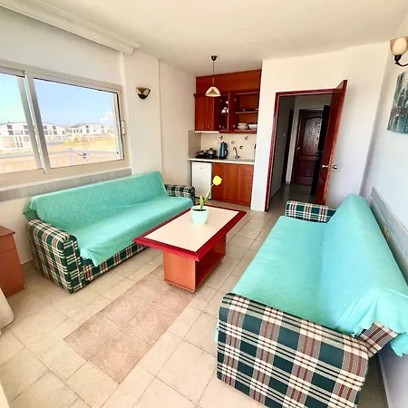 Altinkum Aparthotel 3*