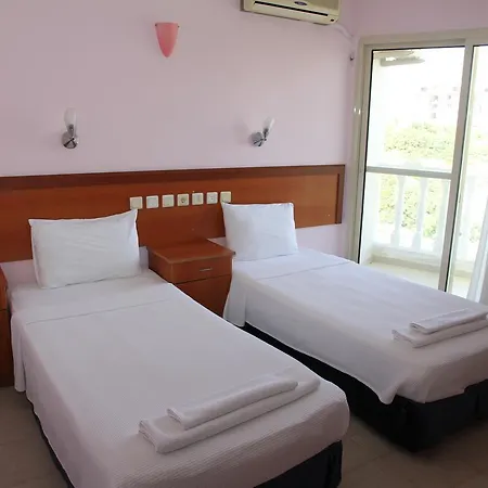 50 Meters To Beach, Sea View Apart Otel *