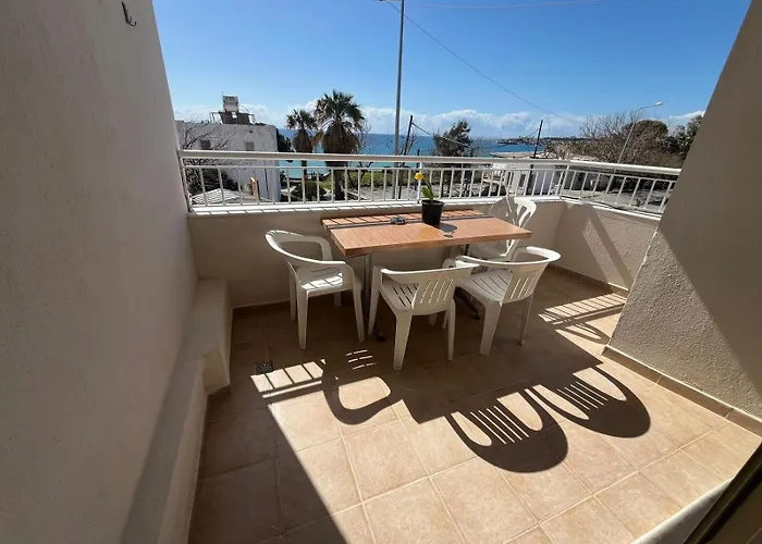 Apart-hotel 50 Meters To Beach, Sea View Didim
