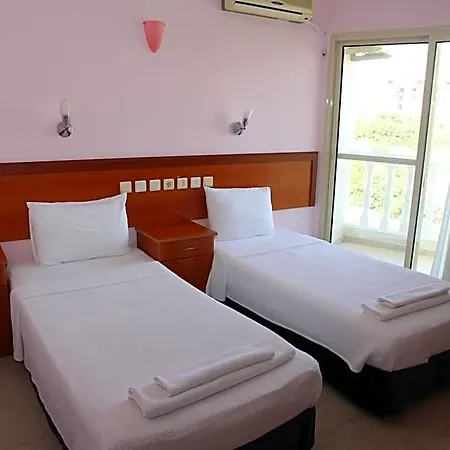 Apart-hotel Altinkum Didim