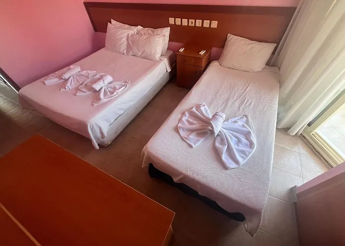 Aparthotel 50 Meters To Beach, Sea View 3*